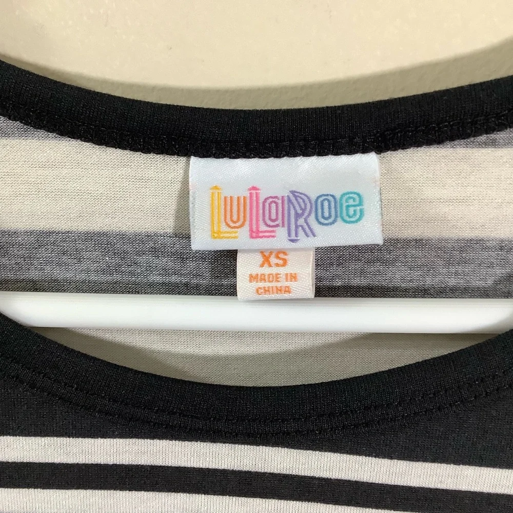 Lularoe Jessie Stripe Midi Comfy with Pockets - Picture 5 of 6